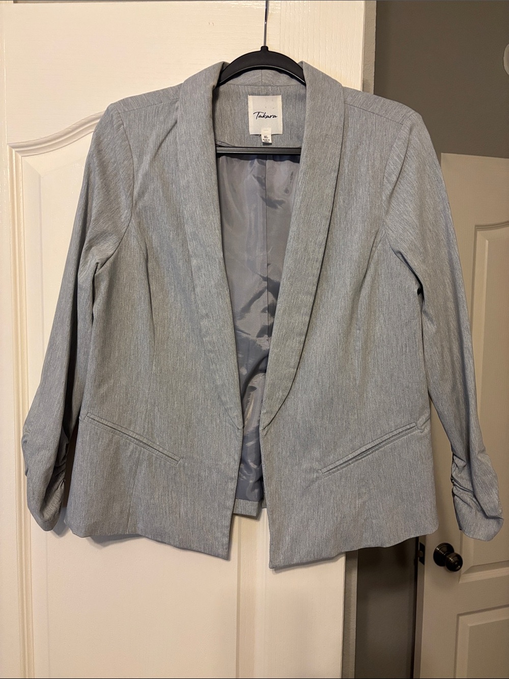 Tahari Light Gray Shawl Collar Open-Front Blazer